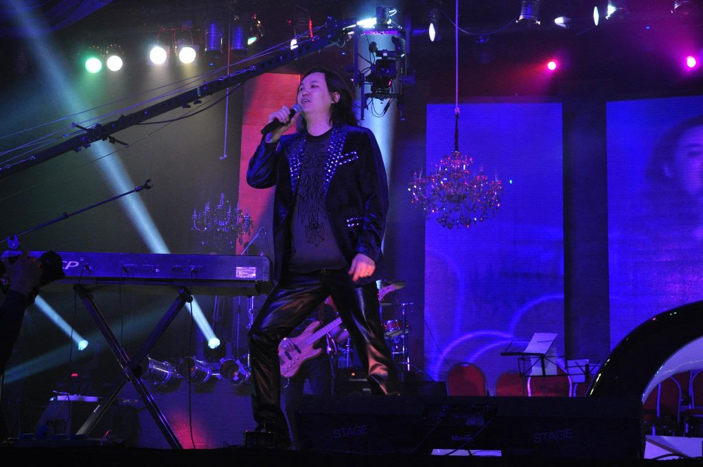 Өнөөдөр “Никитон” хамтлаг “Үүлэн үст” цомгийнхоо нээлтийг хийнэ